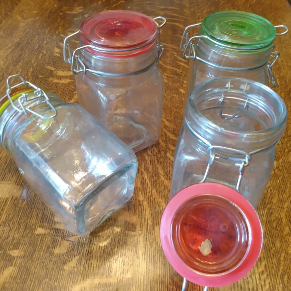 Glass Jars with Rubber Gaskets and Hinged Lids (4) - Picture 2 of 3